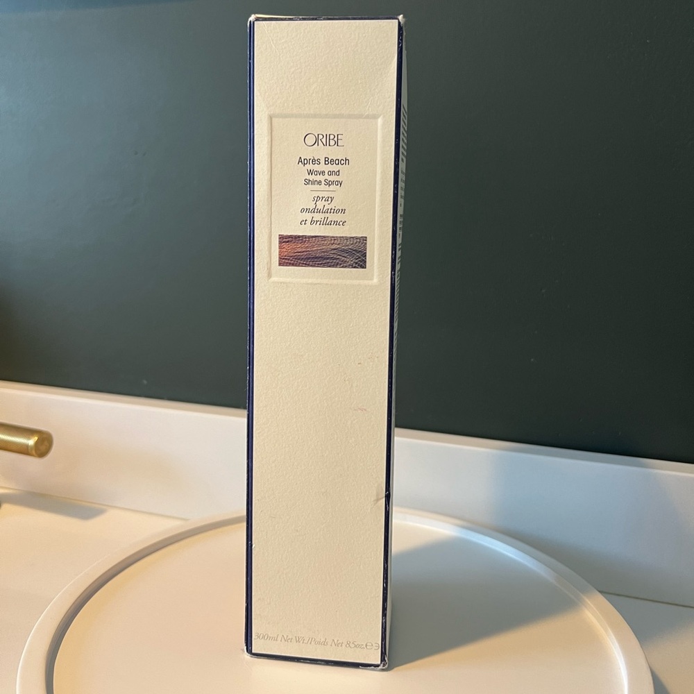 Oribe Apres Beach Wave and Shine Spray